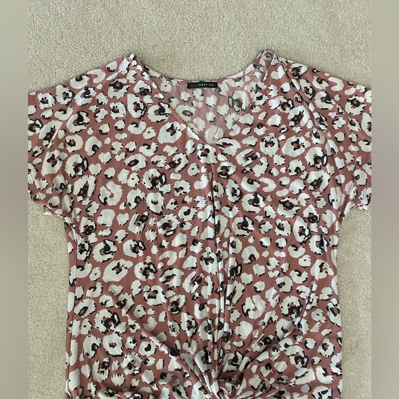 West kei Pink and white leopard top - Picture 3 of 5